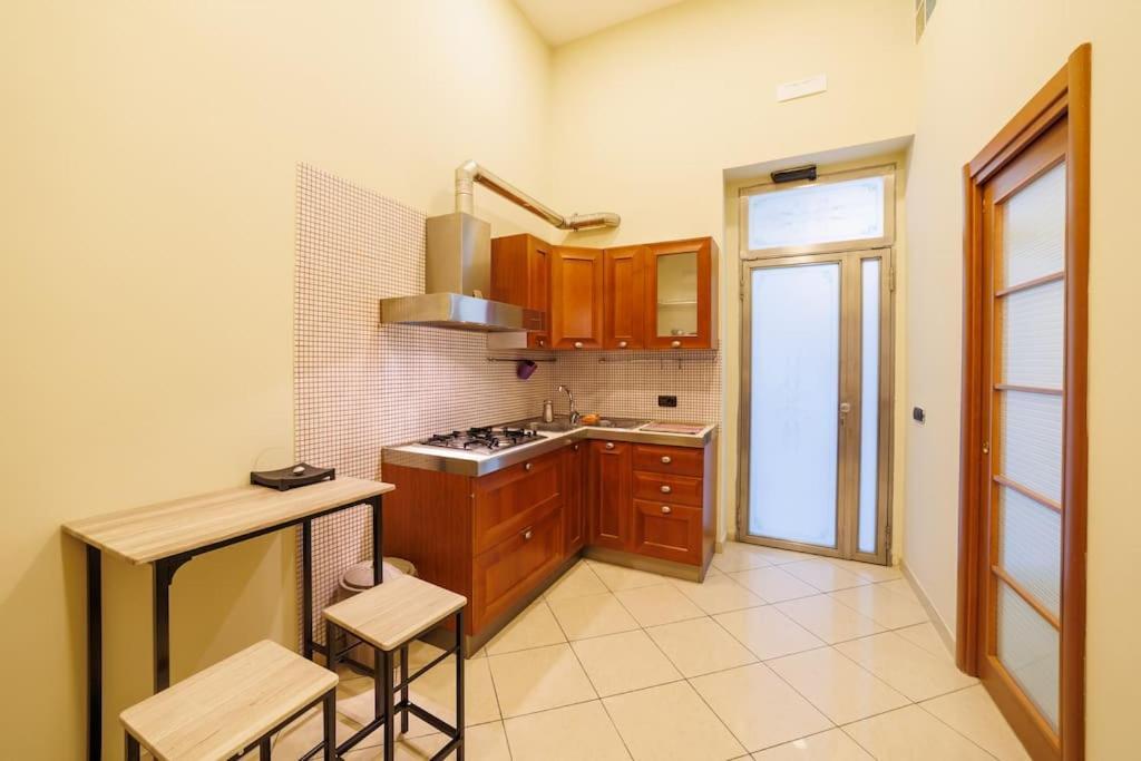 The San Gregorio Armeno Apartment By HouseinNápoles Exterior foto