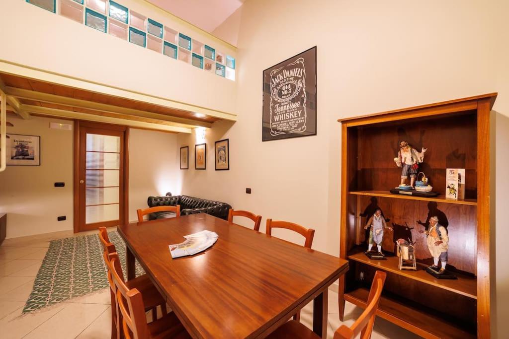 The San Gregorio Armeno Apartment By HouseinNápoles Exterior foto